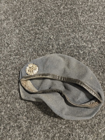 1532478-6 Militärutrustning