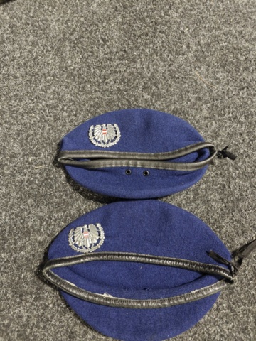 1532478-8 Militärutrustning