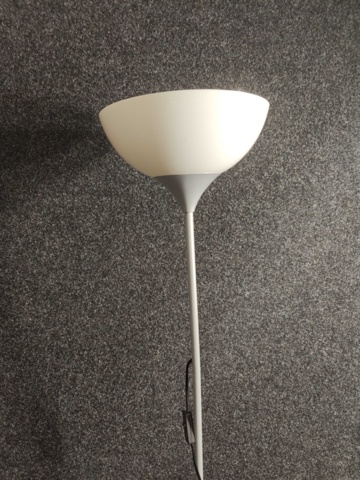 1532481-17 3 st byråer & Golvlampa Ikea Tågarp