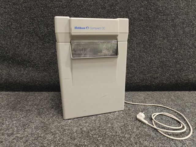 1532483-1 Dokumentförstörare Pelikan Compact CC