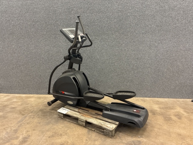 1532433-1 Crosstrainer Circle Fitness E7 Elliptical (Defective)