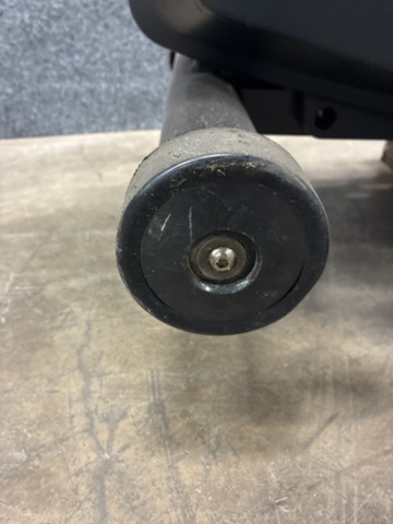 1532433-15 Crosstrainer Circle Fitness E7 Elliptical (Defective)