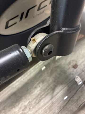 1532433-23 Crosstrainer Circle Fitness E7 Elliptical (Defective)