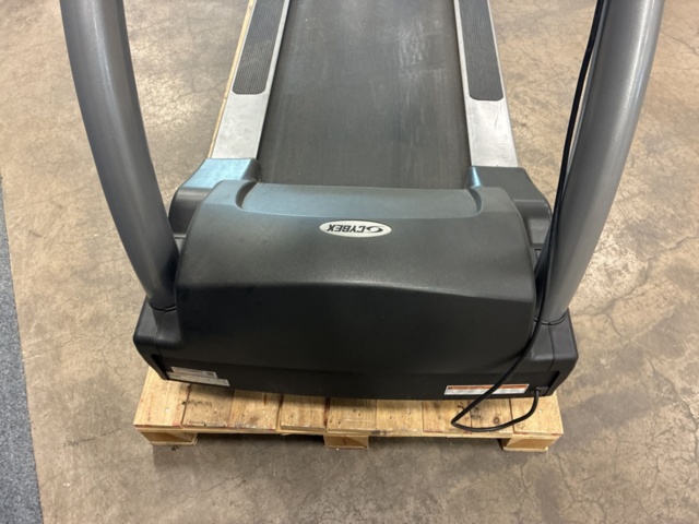 1532436-18 Löpband Cybex 550T