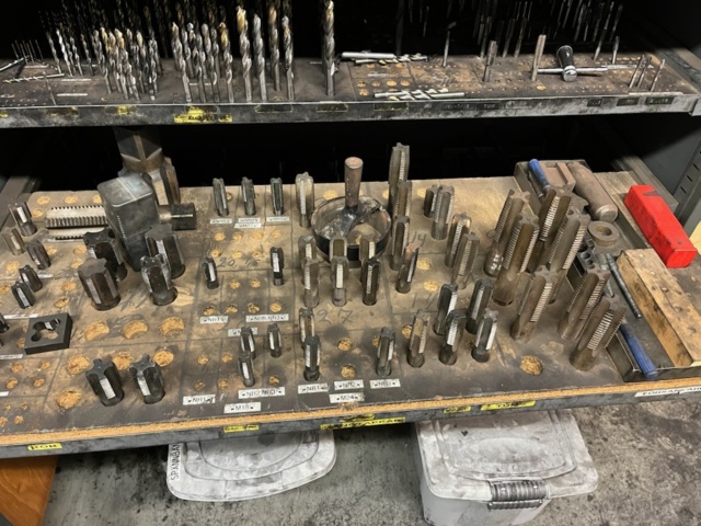 1532762-5 Sheet metal cabinet with drill threading tool