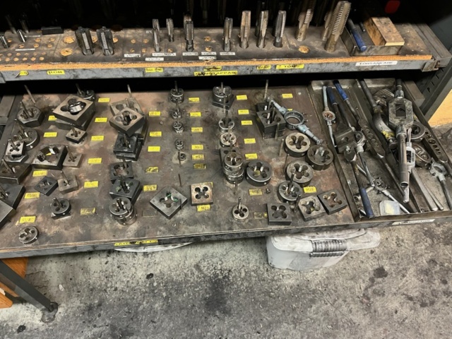 1532762-6 Sheet metal cabinet with drill threading tool