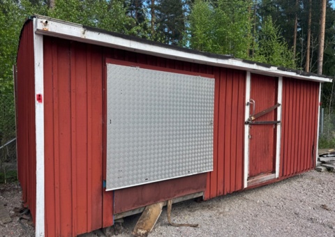 Storage room / storage shed