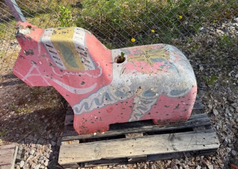 Dala horse in concrete