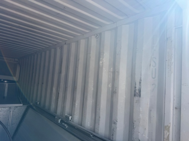 1405815-9 20-fots container