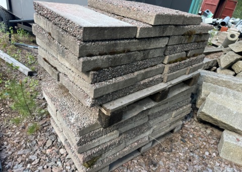 Garden tiles / ground tiles