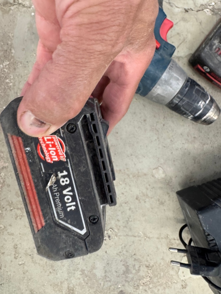 1405842-2 Multi-tool Fein and Bosch screwdrivers