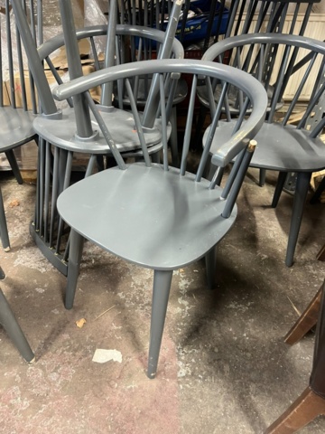 1532889-8 21 st stolar