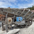 1505919-4 Feeder pocket/Receiving hopper with feeder