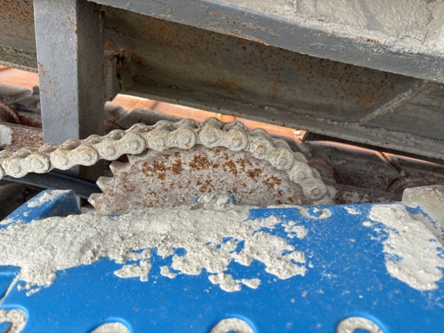 1505919-14 Feeder pocket/Receiving hopper with feeder