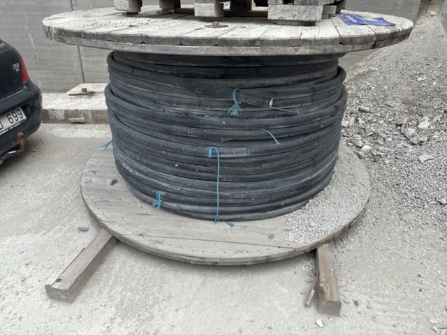 1505923-1 Kabeltrummor med kabel 2 st - Draka