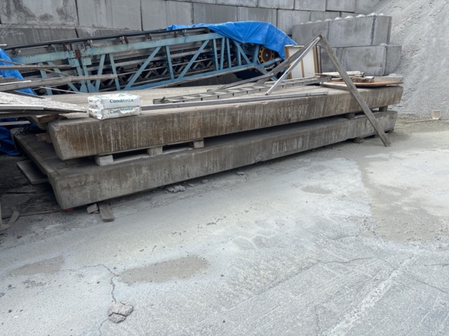1505924-4 Truck scale foundation - Flintab