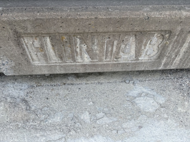1505924-8 Truck scale foundation - Flintab