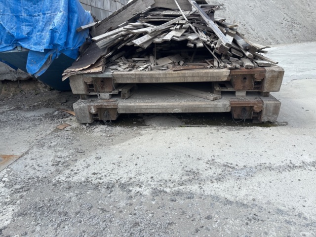 1505924-19 Truck scale foundation - Flintab