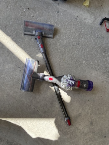 1505932-1 Dammsugare – Dyson V8 Absolute