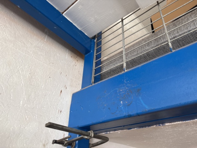 1505933-11 Site-built mezzanine floor for dismantling