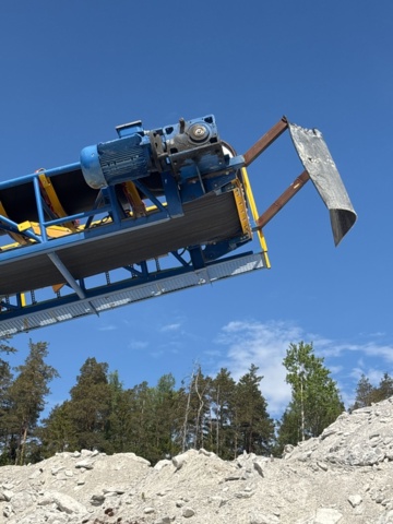 1505934-11 Transportband med mottagarficka
