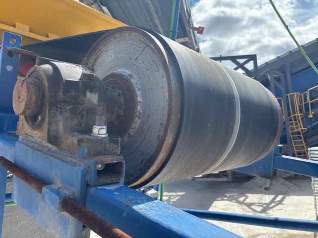 1505934-22 Transportband med mottagarficka