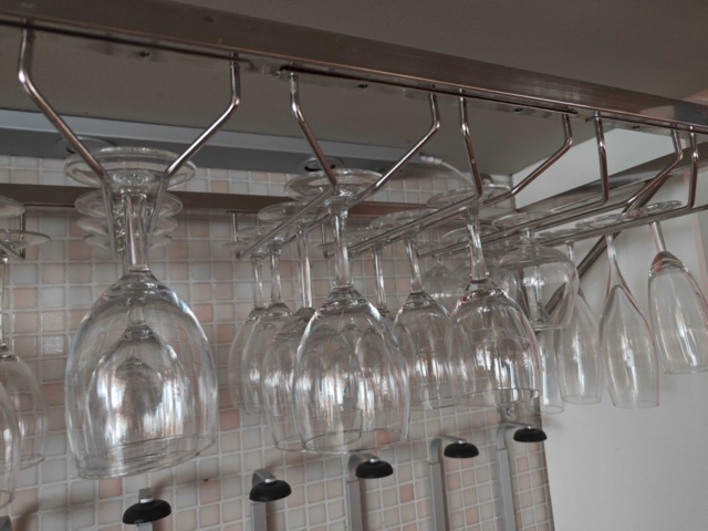 1485249-4 Glashängare med diverse glas