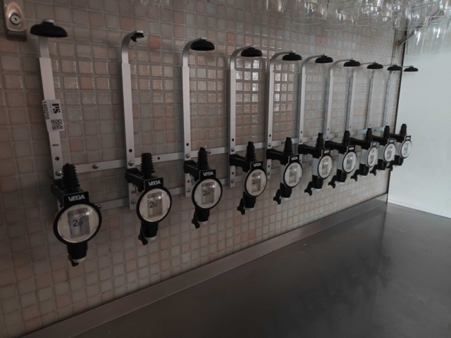 1485250-1 Väggmonterade spritdispenser - Vega