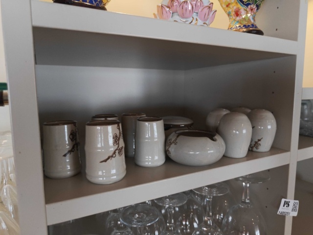 1485251-7 Diverse porslin och glas