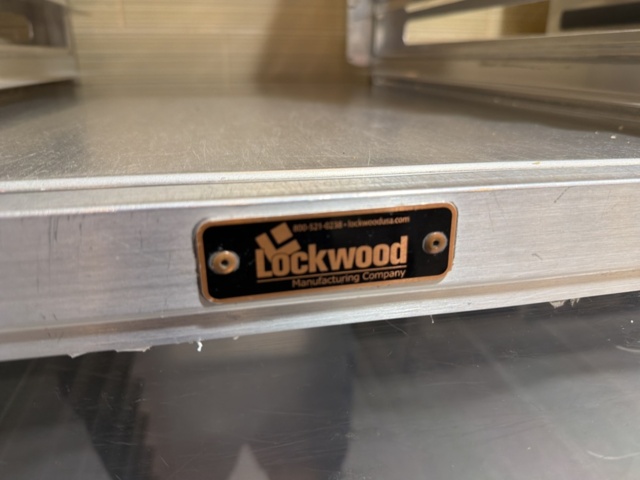 1532902-9 Plåtvagnar 2 st - Lockwood