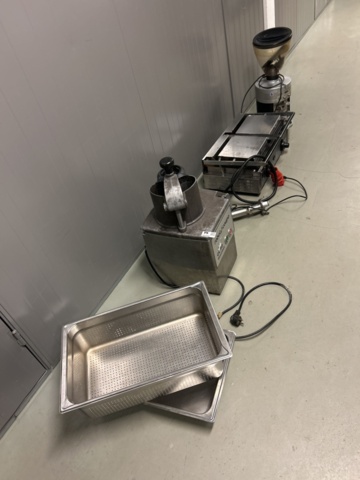 1521752-11 Diverse restaurangutrustning - Robot Coupe, m.m.