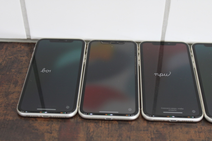 1531786-2 Mobile phones iPhone 11 64GB, 5 pcs