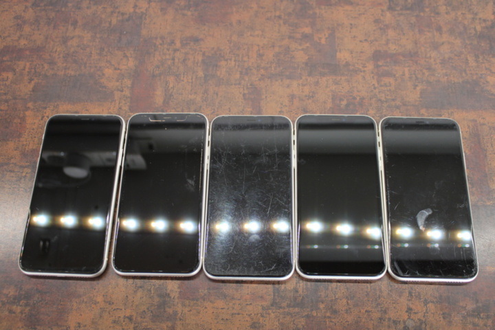 1531786-4 Mobile phones iPhone 11 64GB, 5 pcs