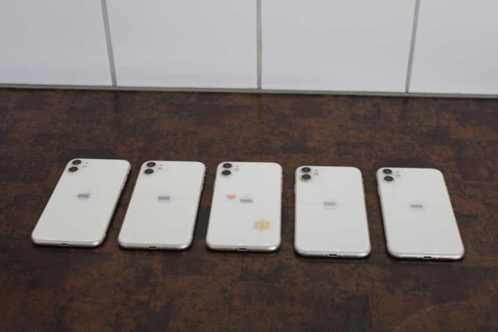 1531786-9 Mobile phones iPhone 11 64GB, 5 pcs