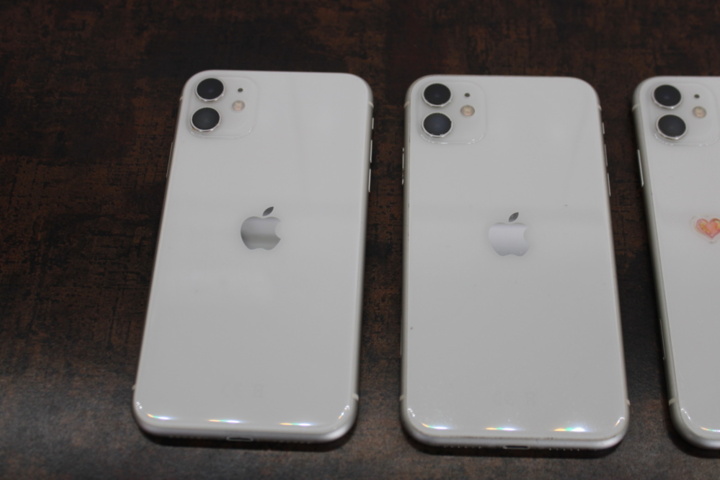 1531786-11 Mobile phones iPhone 11 64GB, 5 pcs