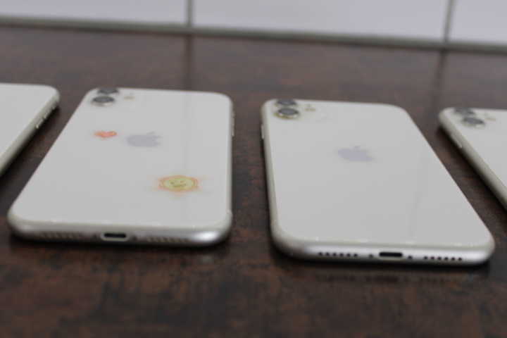 1531786-16 Mobile phones iPhone 11 64GB, 5 pcs