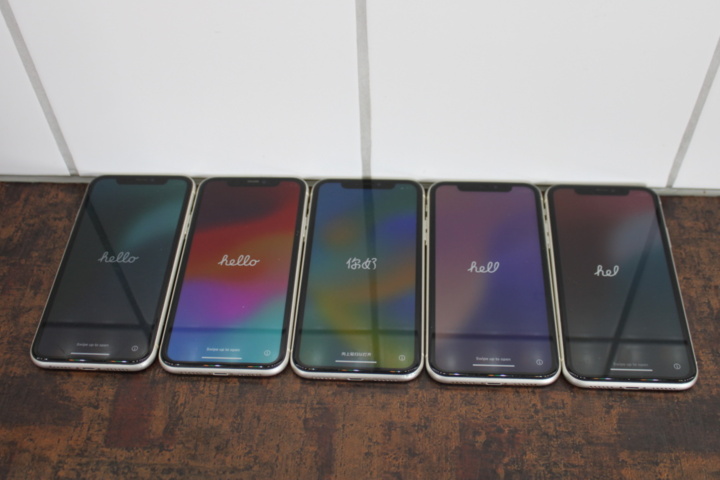 1531789-2 Mobiltelefoner iPhone 11 64GB, 5 st (vita)