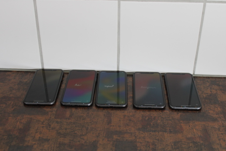 1531791-2 Mobiltelefoner iPhone 11 64GB, 5 st (svarta)
