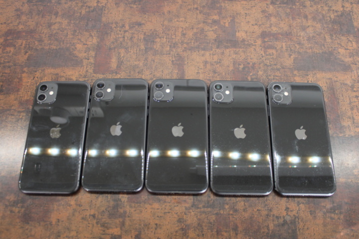 1531791-12 Mobiltelefoner iPhone 11 64GB, 5 st (svarta)