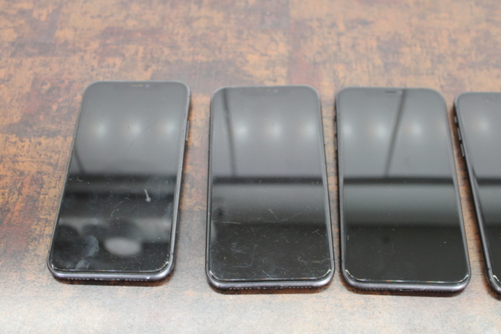 1531792-5 Mobile phones iPhone 11 64GB, 5 pcs