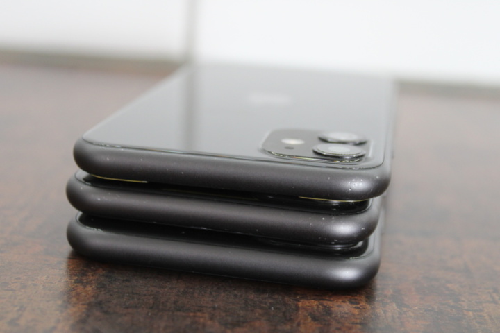 1531802-12 Mobile phones iPhone 11 64GB, 3 pcs (better condition)
