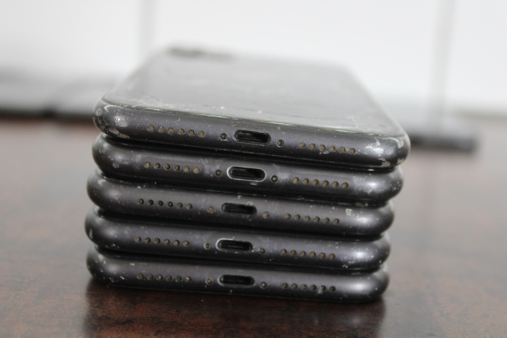 1531806-12 Mobile phones iPhone 11 64GB, 10 pcs (bad condition)