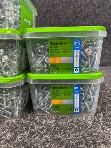 1526244-3 5 st Förpackningar Montageskruv 4.2x25mm, Essve