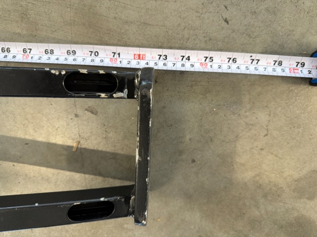 1533642-2 Case with Audipack TV stand