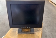 1533643 4 LCD monitors in a carton