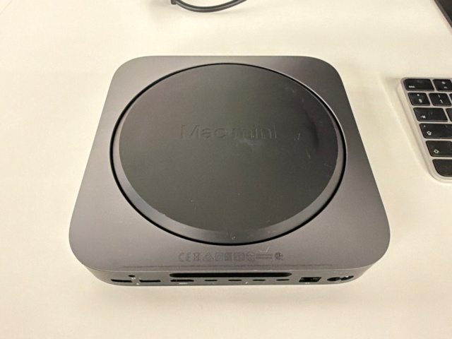 1533609-2 Mac Mini 2018 with display, A1993