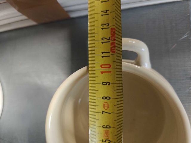 1532471-23 Stoneware mugs from Höganäs & Gustavsberg and Royal Copenhagen ceramic pots