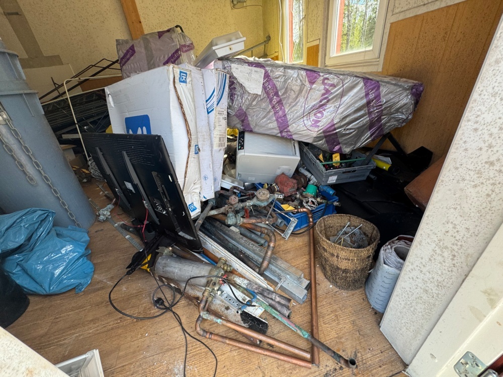 1405872-2 Diverse lösöre enligt bilder