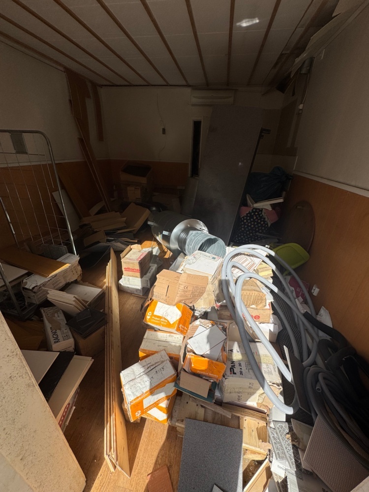 1405876-1 Diverse lösöre enligt bilder