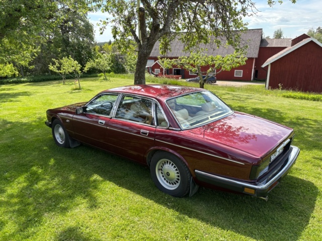 1471445-4 Jaguar Daimler -1989